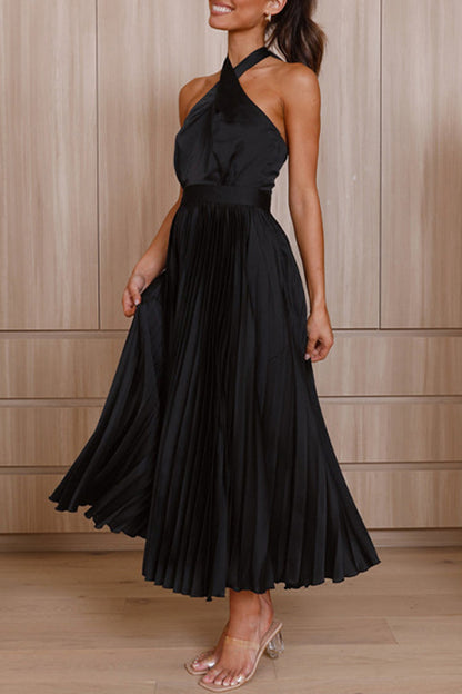 Elegant Solid Fold Halter Dresses