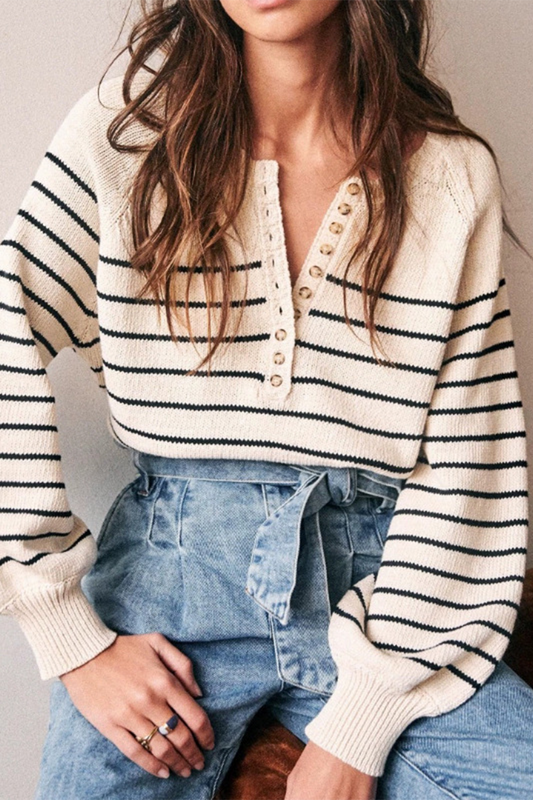 Casual Stripe Buckle Weave Contrast O Neck Sweaters