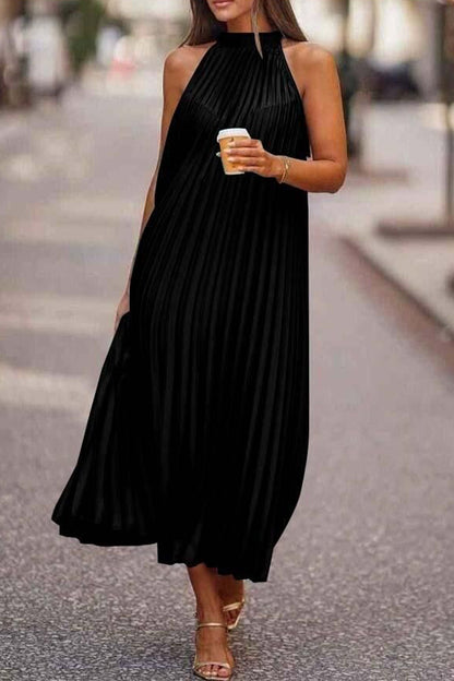 Simplicity Solid Fold Halter Sleeveless Dress Dresses